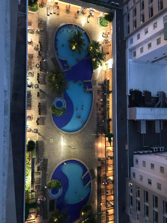 Flat Em Olimpia Em Frente Ao Park Hotel Bagian luar foto